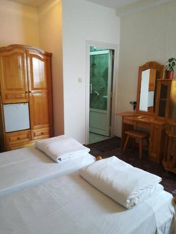 Фотографии Отель Family Hotel George г. Свиленград (Болгария) №3 Фото Отель Family Hotel George г. Свиленград 3