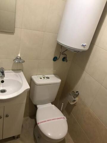 Фото номера Двухместный номер с 2 отдельными кроватями Хостелы Radi Inn г. Свиленград 3