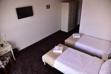 Фото номера Двухместный номер с 2 отдельными кроватями Отель Hesteya Hotel г. Свиленград 23